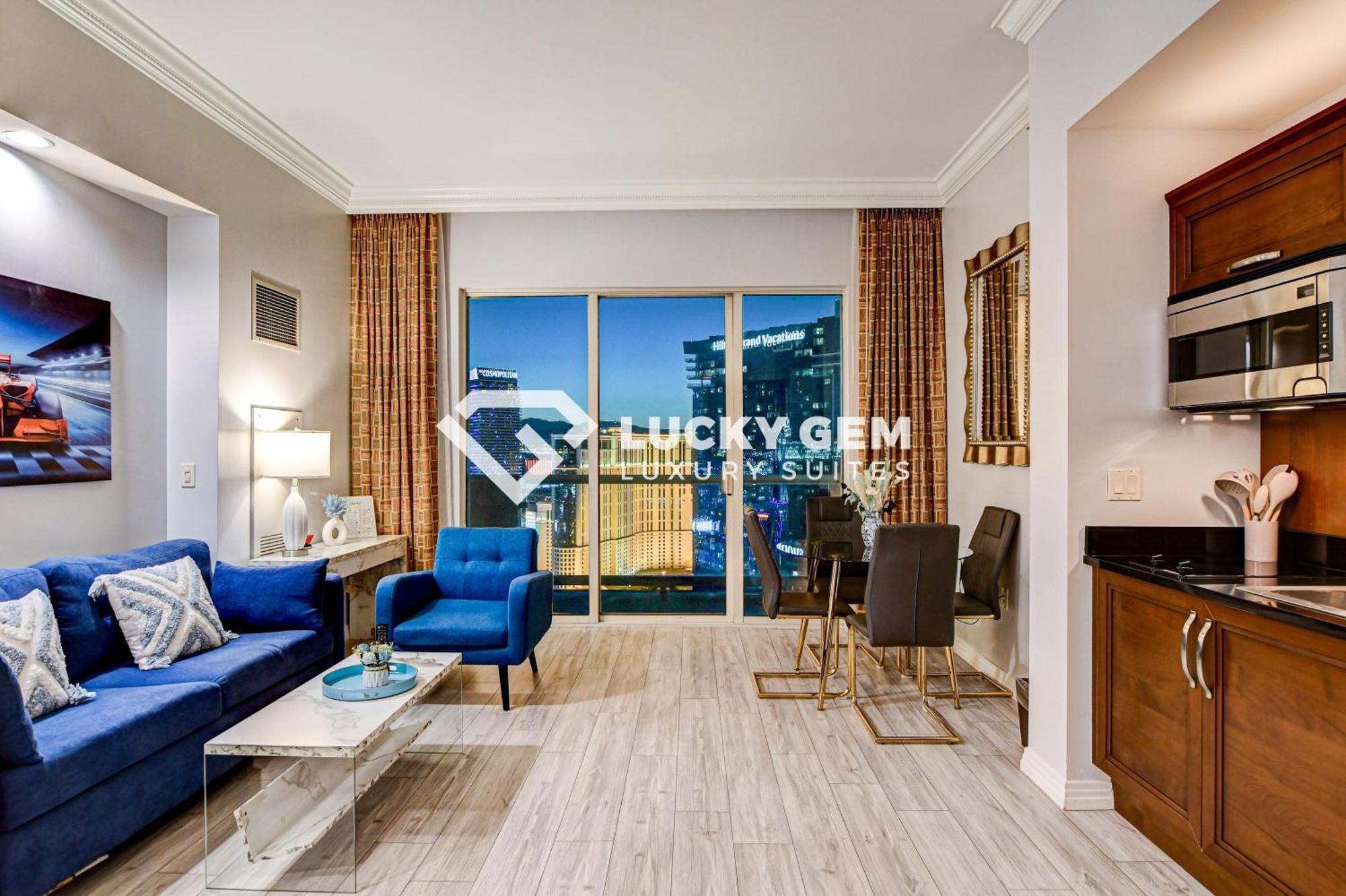 Lucky Gem Penthouse & Luxury Suites At Signature Resort, Balcony Strip View 3505 라스베이거스 외부 사진